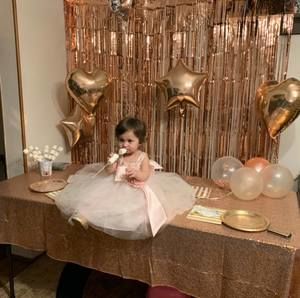 Meet your Posher, Em nisreen